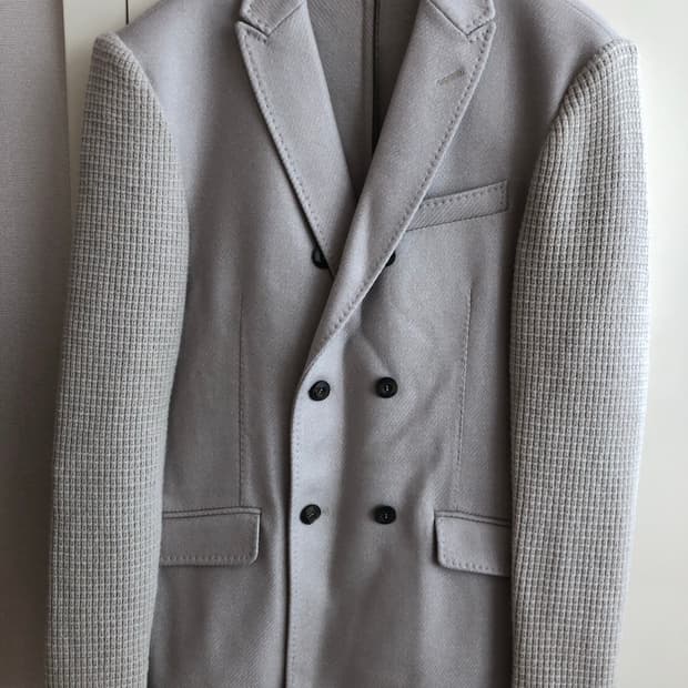 트렌드 꼬르넬리아니 더블 브레스티드 니트 블레이저 자켓