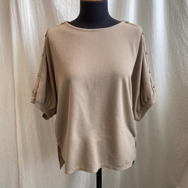 RAG OUT 가오리핏 반팔탑(M)