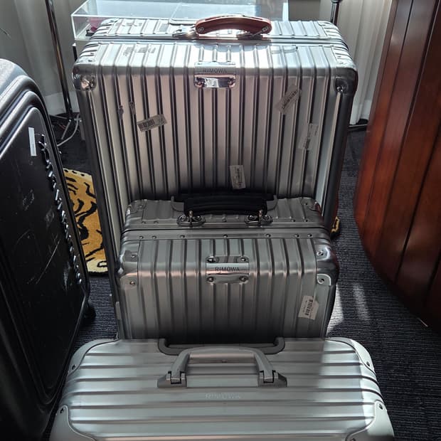 리모와 파일럿 180