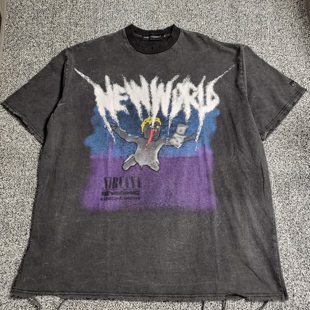 그래픽 빈티지 티셔츠