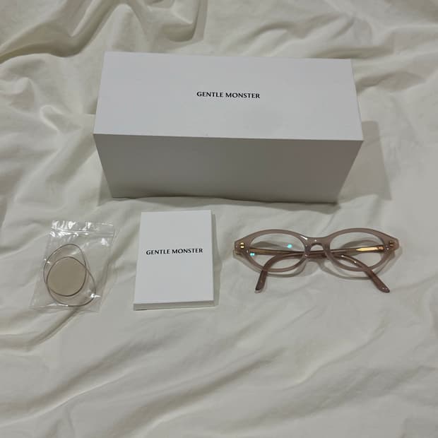 젠틀몬스터 코로리