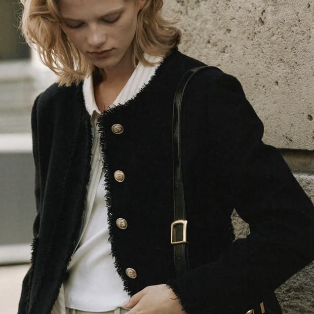 루에브르 트위드 자켓 1 사이즈 팝니다