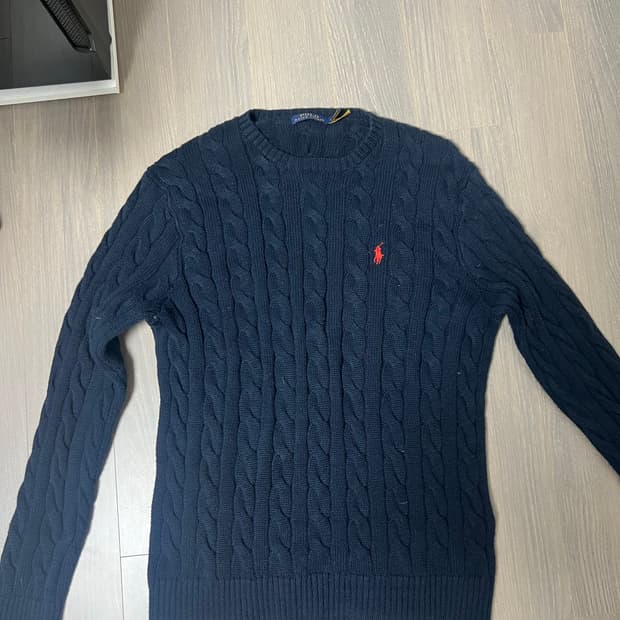 폴로 케이블 니트