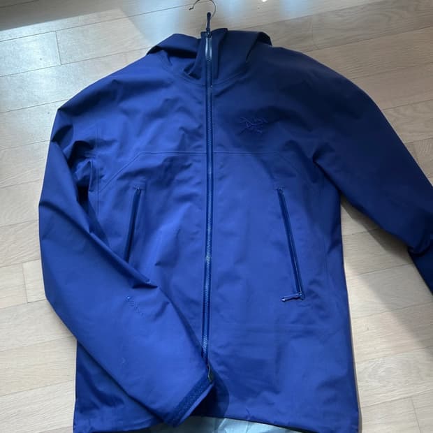 아크테릭스 베타 자켓 ePE s 25ss