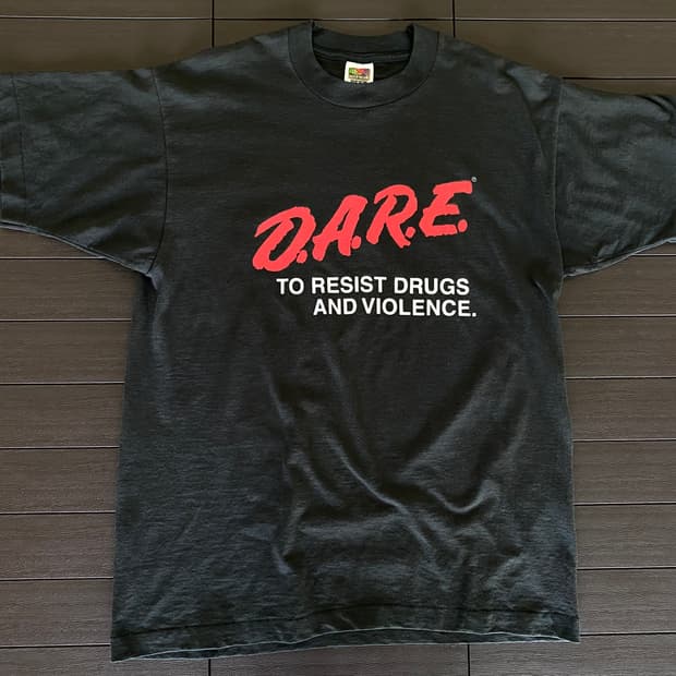 (L) 90s 빈티지 DARE 티셔츠