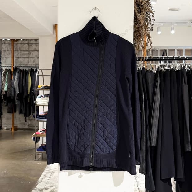 몽클레르 네이비 집업 점퍼 가디건