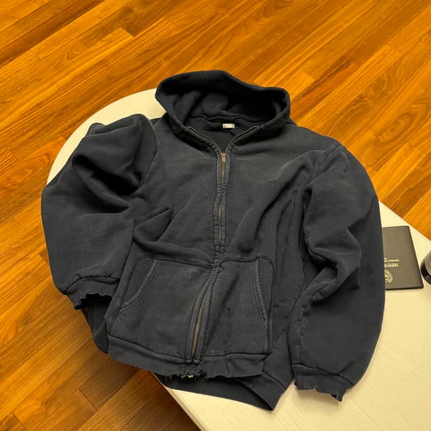 아프레쎄 25AW 빈티지 후드집업 네이비