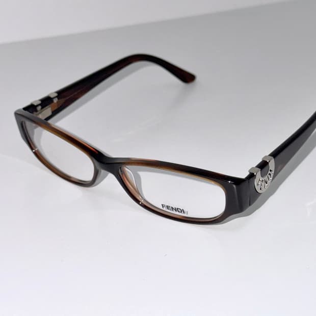 펜디 브라운 뿔테 안경테