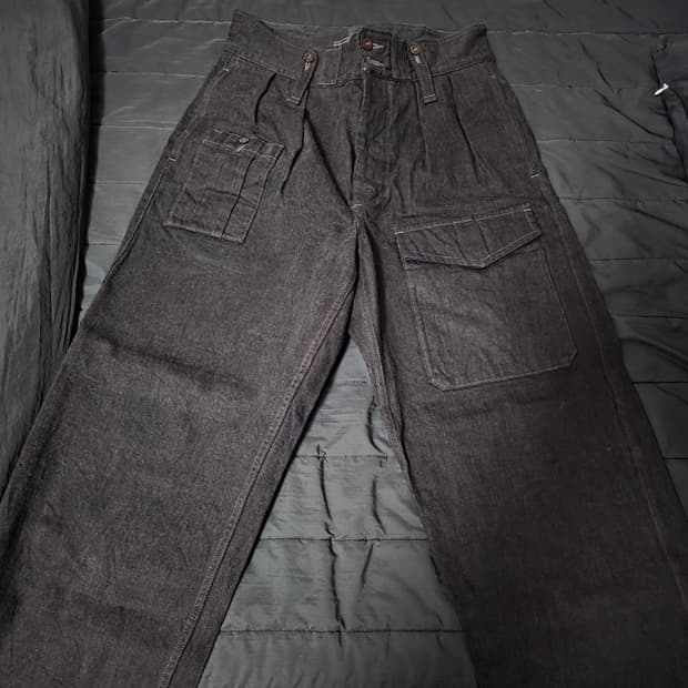 나이젤카본 브리티쉬 아미 팬츠 32사이즈 판매합니다