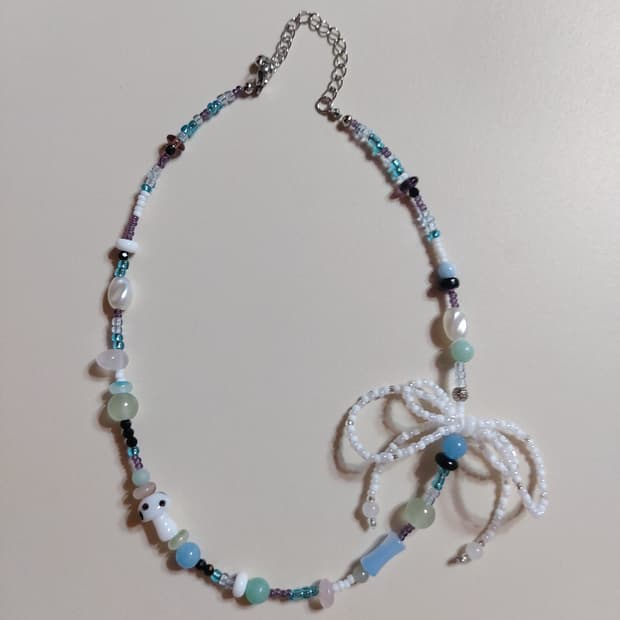 핸드메이드 비즈 목걸이