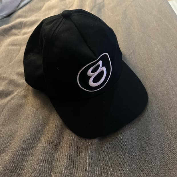 스투시 8볼 캡모자