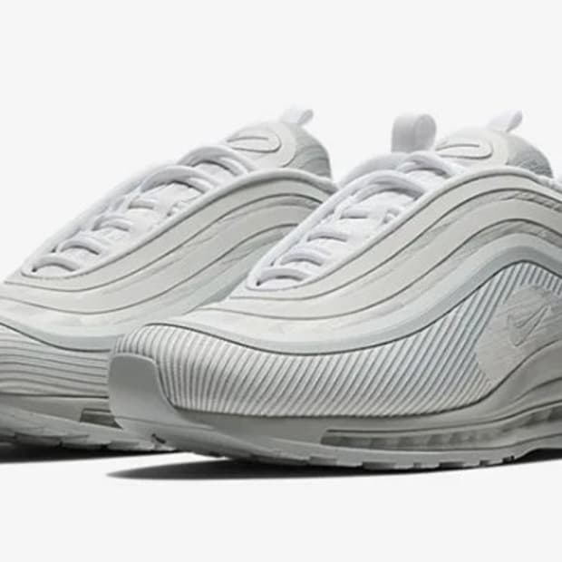 나이키 에어맥스 97 울트라 17 플래티넘