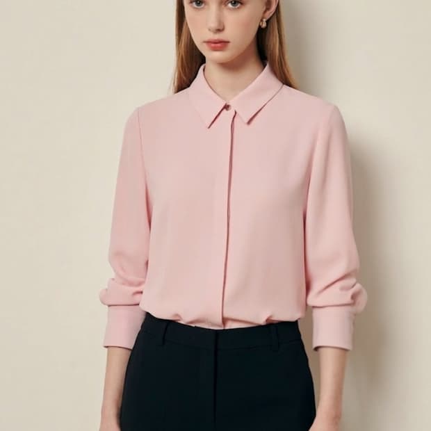 (새상품)지고트 블라우스 55사이즈