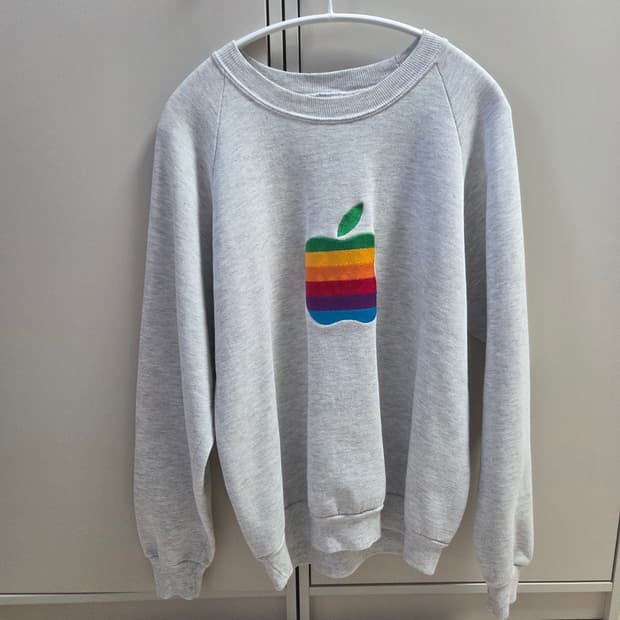80-90s 빈티지 애플 스웻셔츠