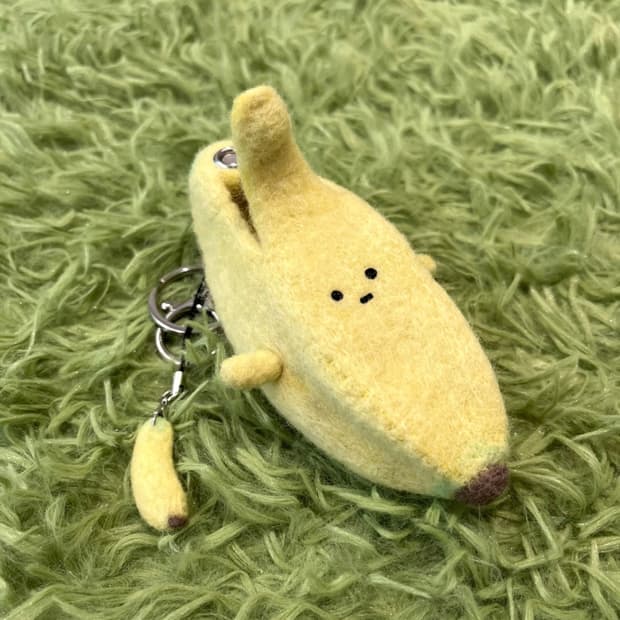 바나나 립밤 케이스