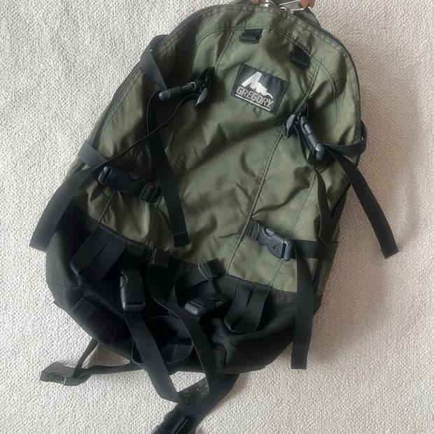 구형 그레고리 데이앤하프