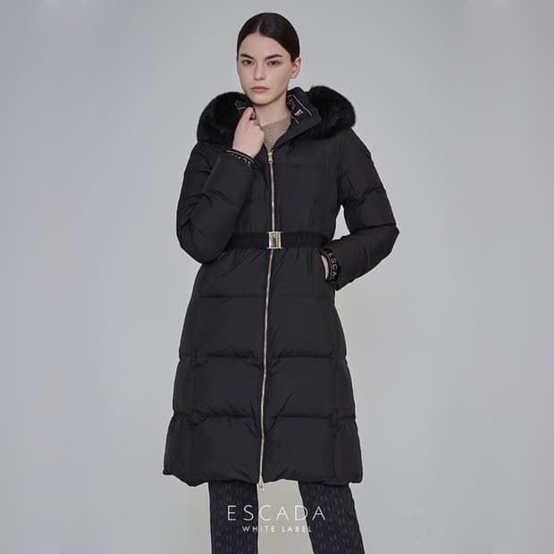 에스까다 24 사가 폭스퍼 롱 다운 패딩