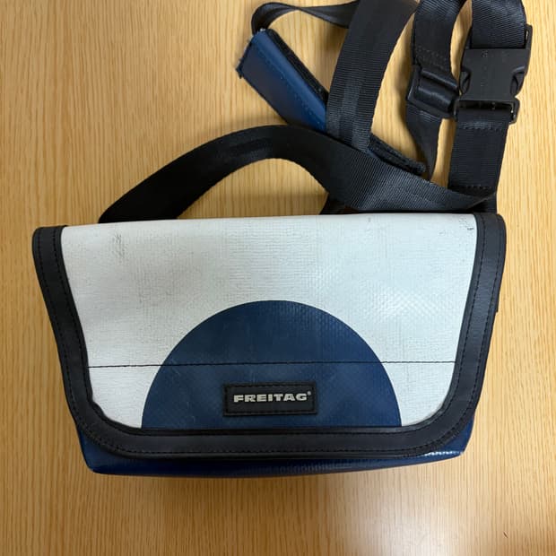 프라이탁 제이미(블루/화이트)