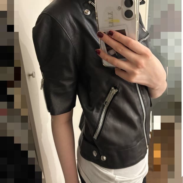 Leather highneck jacket 하이넥 가죽 라이더자켓 락시크