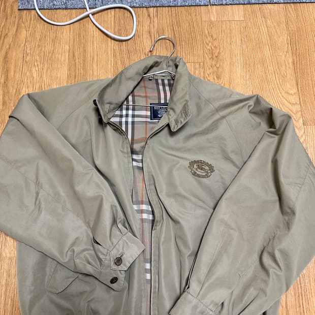 버버리 자켓