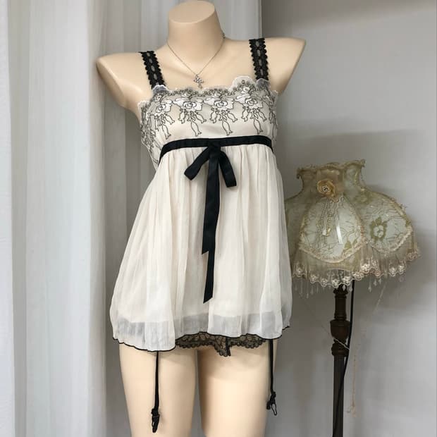 ivory chiffon rose sleeveless