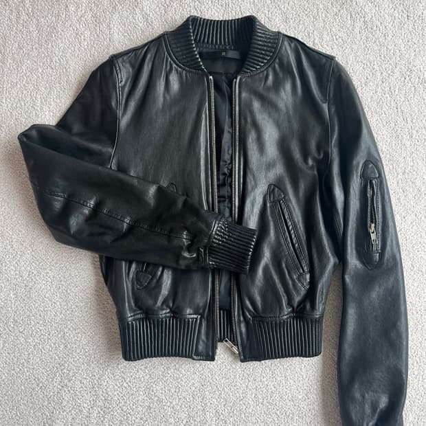 블랙 가죽자켓