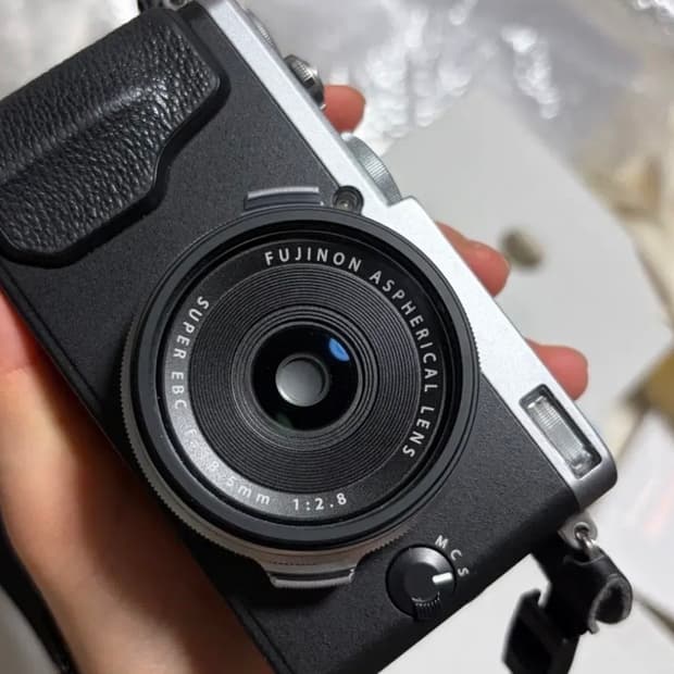 후지필름 Fujifilm x70 S급