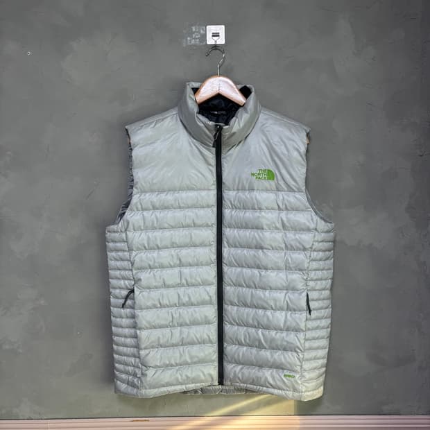 노스페이스 550 구스다운 패딩 조끼 라이트그레이