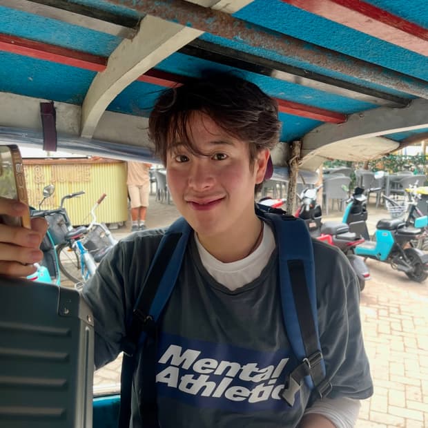 mental athletic 로고티 블랙