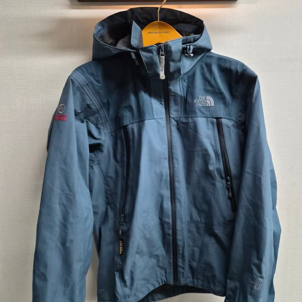 95) 노스페이스 고어텍스 점퍼 팝니다