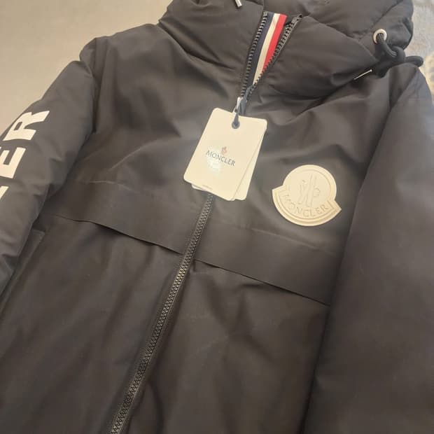 [2]몽클레어 샤르니에