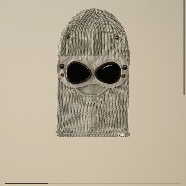 (구매글) C.P Company 발라클라바 구합니다