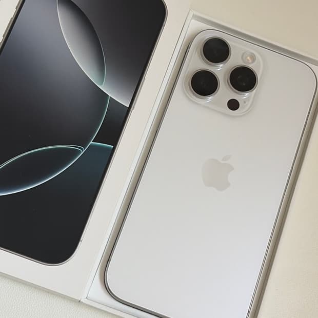 아이폰 16 프로 128기가 화이트