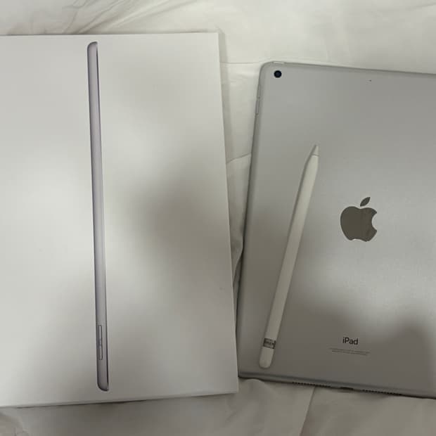 🩵아이패드 8세대 32기가 박스/애플펜슬 포함🩵