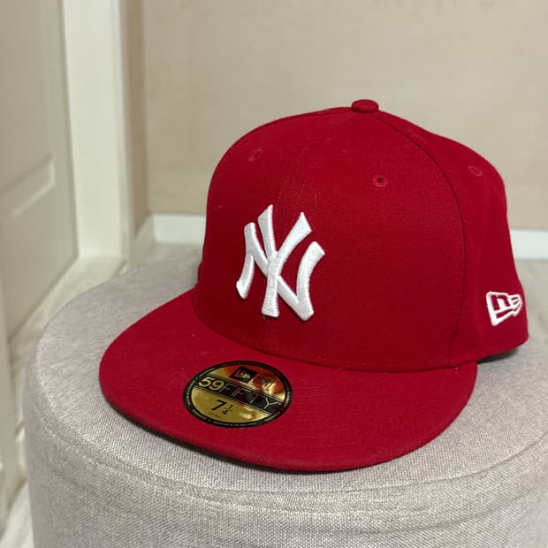 MLB 뉴욕 양키스 베이직 피티드캡 스칼렛 714