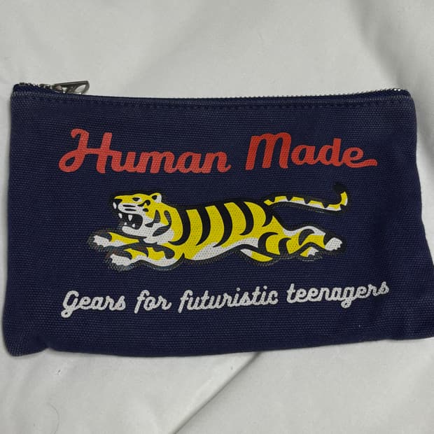휴먼메이드 파우치