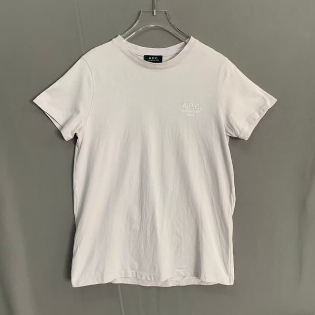 M A.P.C. 아페쎄 로고 자수 반팔티