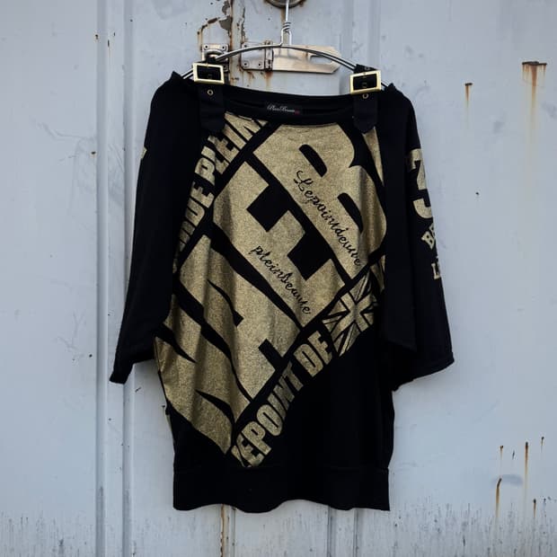 Gold Graphic Oversized Top