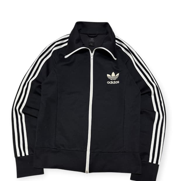 아디다스 유로파 블랙 트랙탑 져지