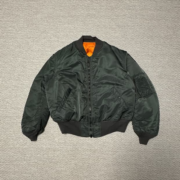 ALPHA INDUSTRIES usa made ma-1 jumper