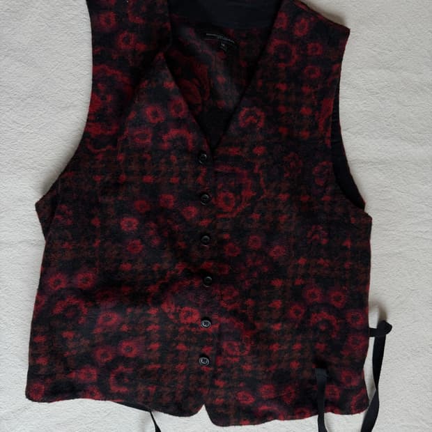 Engineered Garments 플라워 조끼 M 판매합니다.