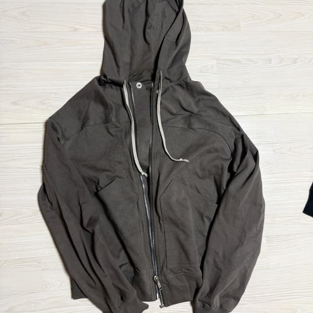 릭오웬스 윈드브레이커 M-L