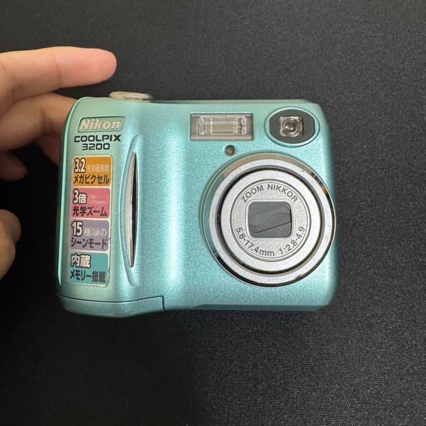 니콘 쿨픽스3200 디카