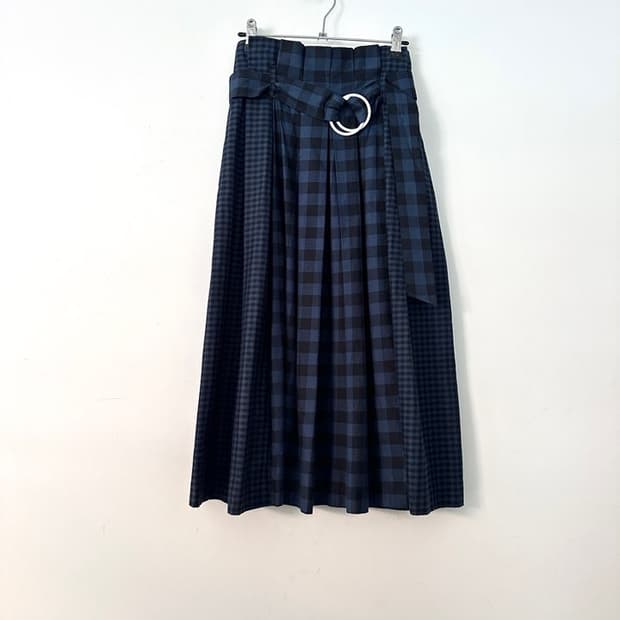 2 verse check belt skirt / navy