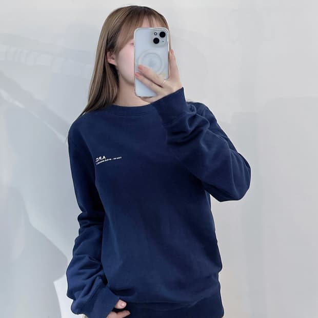 아페쎄 스몰로고 맨투맨