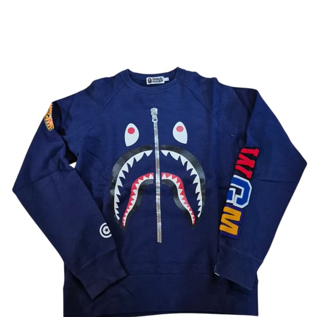 베이프 샤크 맨투맨