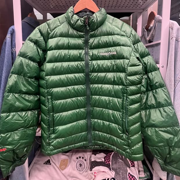 몽벨 경량 800필 딥그린 패딩