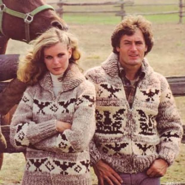 캐네디언 스웨터 늑대 코위찬 95-100