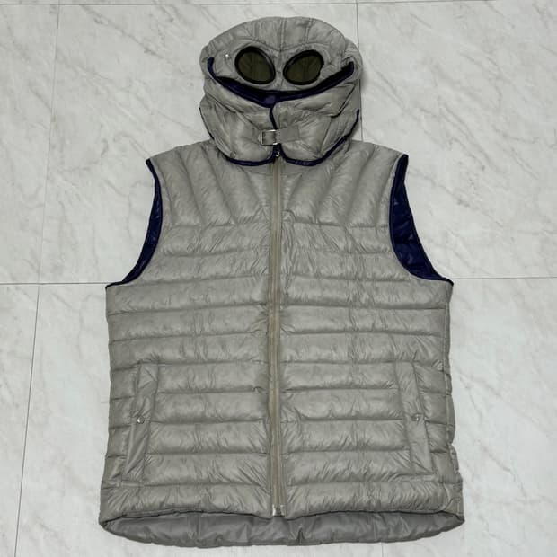 CP COMPANY 오리털 푸퍼 고글 베스트 