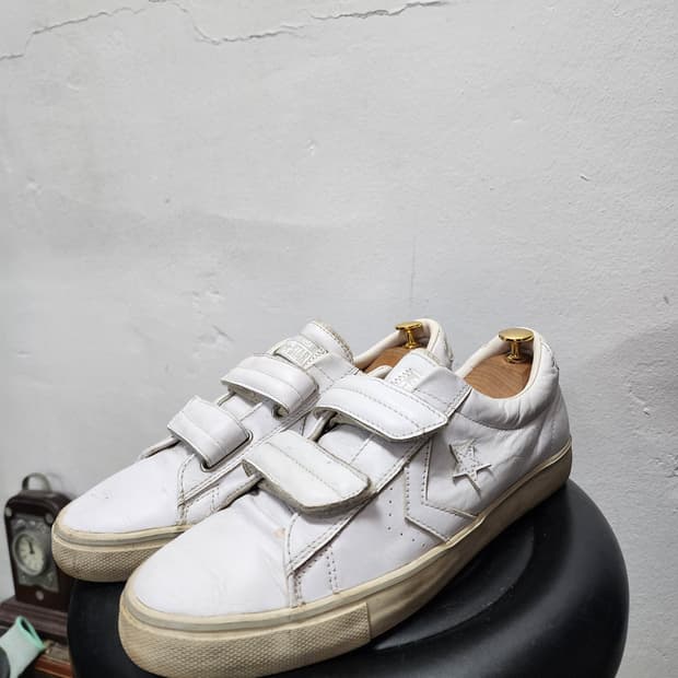 컨버스 벨크로 흰색 스니커즈
